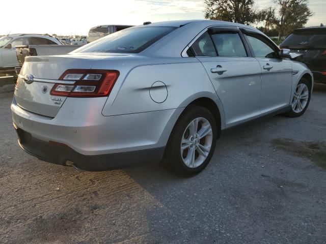 Photo 3 from auction – 2015 FORD TAURUS SEL with VIN 1FAHP2H83FG103875