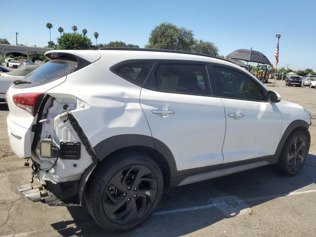 Photo 3 from auction – 2017 HYUNDAI TUCSON LIM with VIN KM8J33A22HU369729