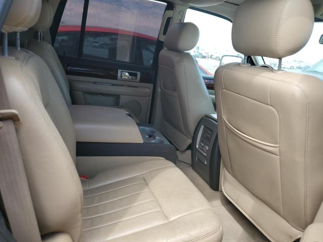 Photo 10 from auction – 2006 LINCOLN NAVIGATOR with VIN 5LMFU27516LJ16352