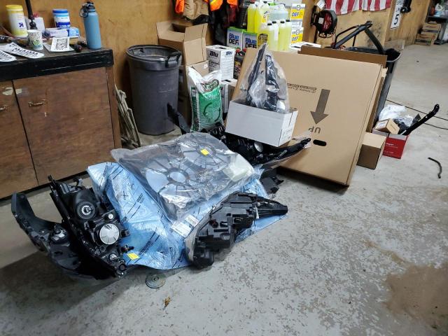 Photo 13 from auction – 2019 TOYOTA HIGHLANDER with VIN 5TDJZRFH4KS958649