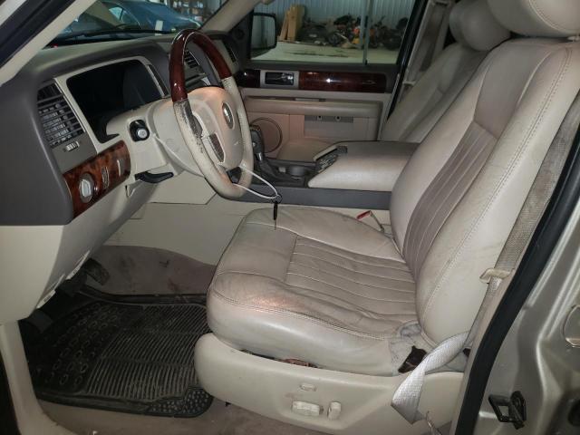 Photo 7 from auction – 2004 LINCOLN NAVIGATOR with VIN 5LMFU28R24LJ39279