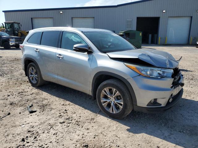Photo 4 from auction – 2015 TOYOTA HIGHLANDER with VIN 5TDJKRFH1FS188890