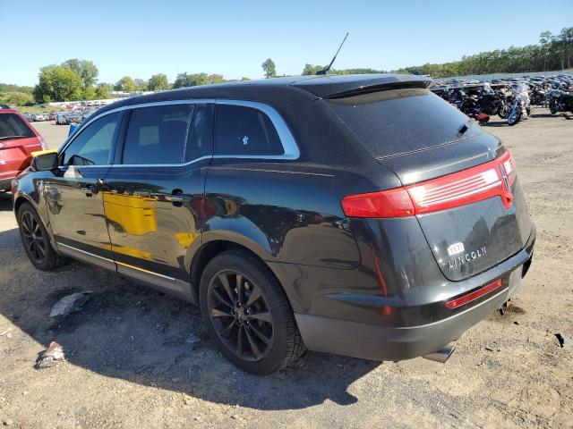 Photo 2 from auction – 2011 LINCOLN MKT with VIN 2LMHJ5AT2BBJ53440