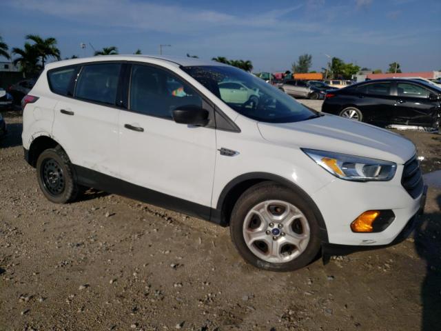 Photo 4 from auction – 2017 FORD ESCAPE S with VIN 1FMCU0F7XHUA26837
