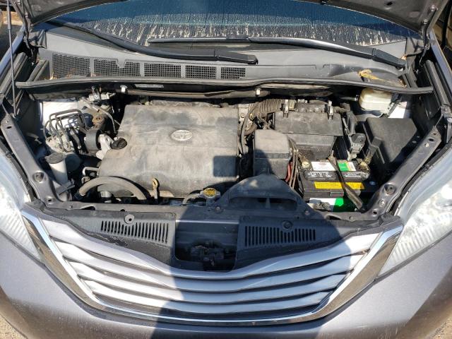 Photo 12 from auction – 2016 TOYOTA SIENNA XLE with VIN 5TDDK3DC1GS136193