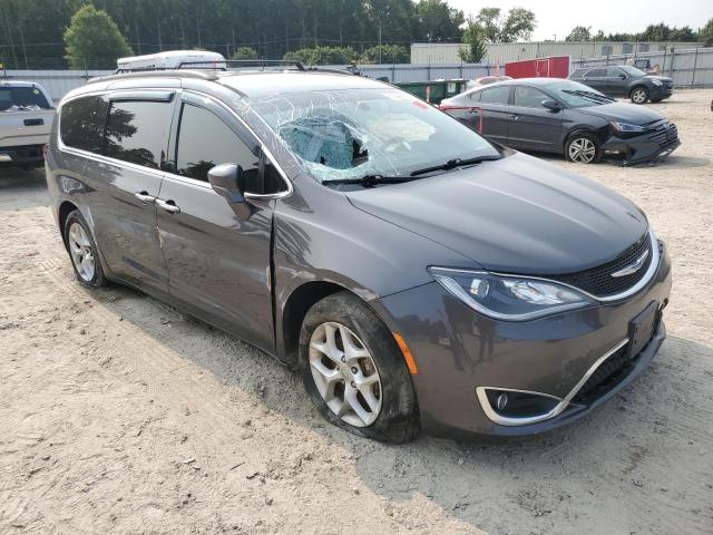Снимка 4 от търг – 2018 CHRYSLER PACIFICA T с VIN 2C4RC1FG1JR351595