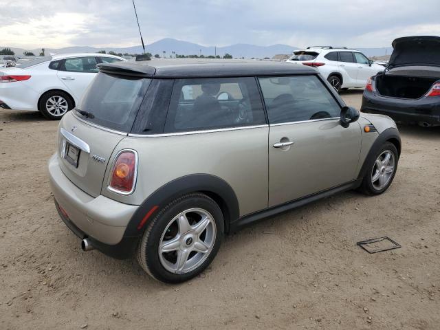 Photo 3 from auction – 2007 MINI COOPER with VIN WMWMF33577TT50367