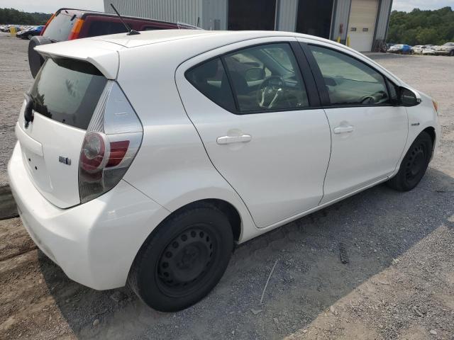 Photo 3 from auction – 2013 TOYOTA PRIUS C with VIN JTDKDTB36D1538532