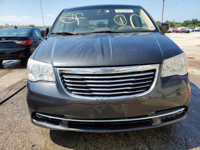 Photo 5 from auction – 2012 CHRYSLER TOWN & COU with VIN 2C4RC1BG4CR388133