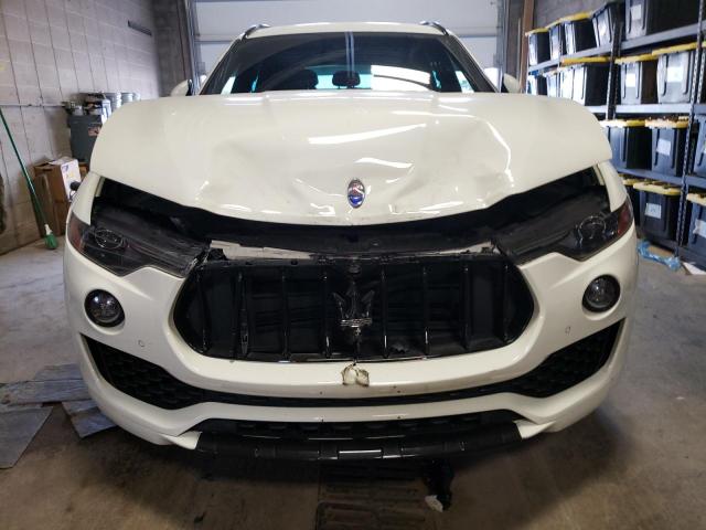 Photo 5 from auction – 2017 MASERATI LEVANTE SP with VIN ZN661XUS0HX250710