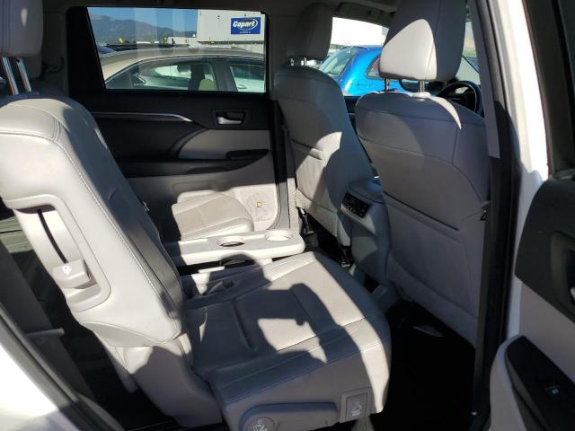 Photo 11 from auction – 2015 TOYOTA HIGHLANDER with VIN 5TDDKRFH1FS086146