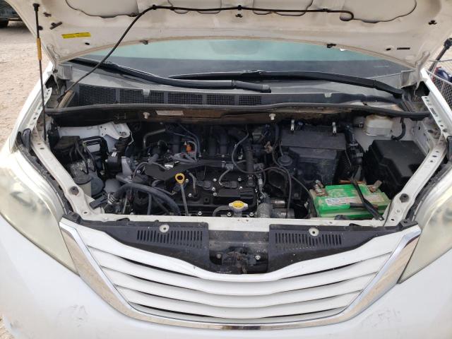 Photo 12 from auction – 2017 TOYOTA SIENNA with VIN 5TDZZ3DC2HS771717