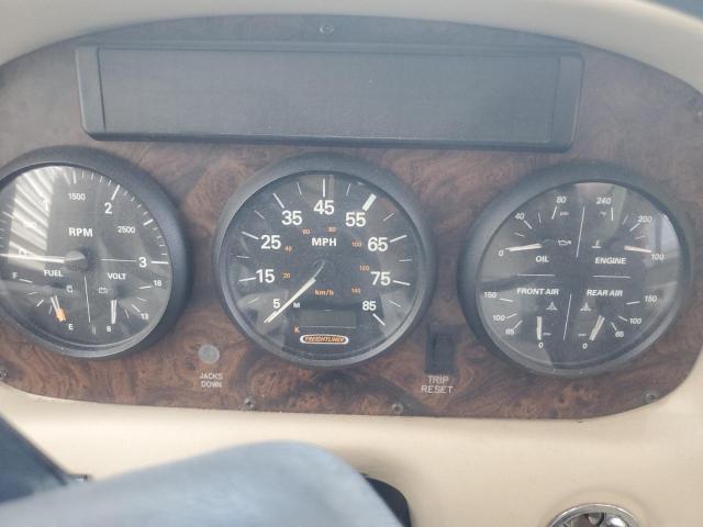 Photo 8 from auction – 2003 FREIGHTLINER CHASSIS X with VIN 4UZAAHAK33CK76459
