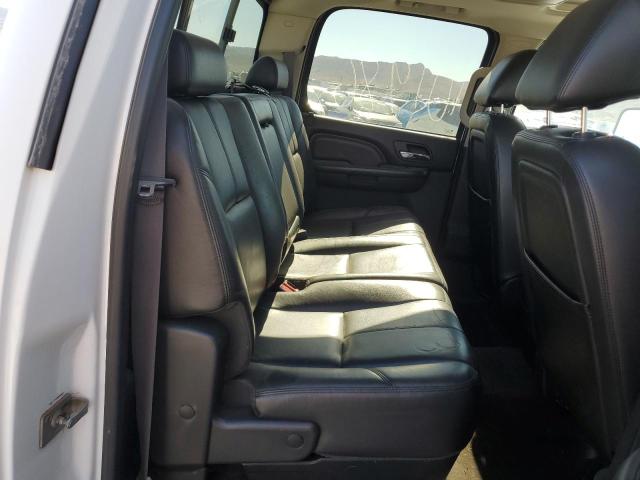 Снимка 6 от търг – 2011 GMC SIERRA K25 с VIN 1GT125C86BF223608