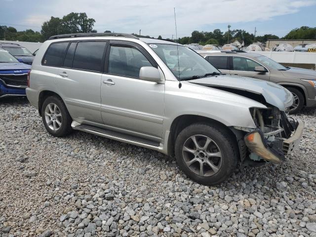 Photo 4 from auction – 2005 TOYOTA HIGHLANDER with VIN JTEGD21A050111947