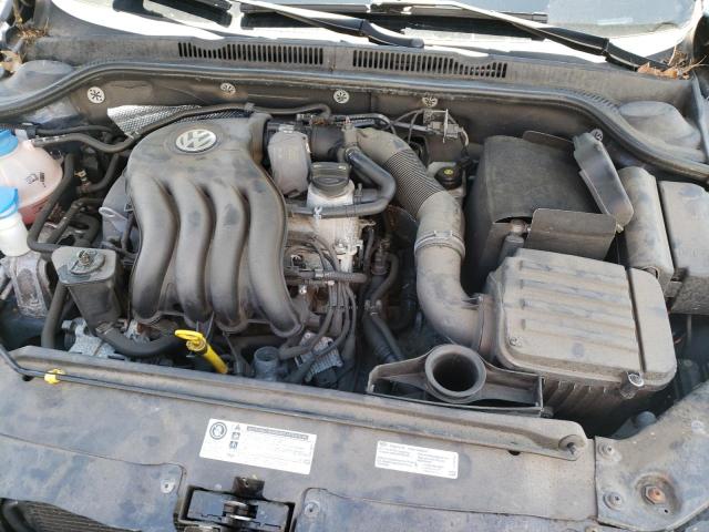 Photo 11 from auction – 2014 VOLKSWAGEN JETTA BASE with VIN 3VW2K7AJ7EM311302
