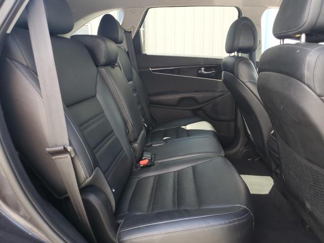 Photo 11 from auction – 2016 KIA SORENTO EX with VIN 5XYPHDA12GG013987
