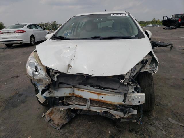 Photo 5 from auction – 2014 TOYOTA PRIUS C with VIN JTDKDTB36E1564758