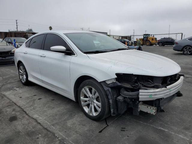 Photo 4 from auction – 2015 CHRYSLER 200 LIMITE with VIN 1C3CCCAB1FN570272