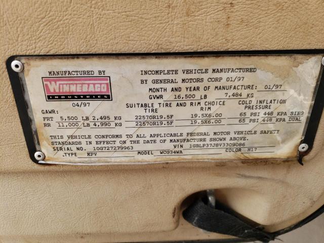 Photo 10 from auction – 1997 WINNEBAGO P30 with VIN 1GBLP37J8V3309086