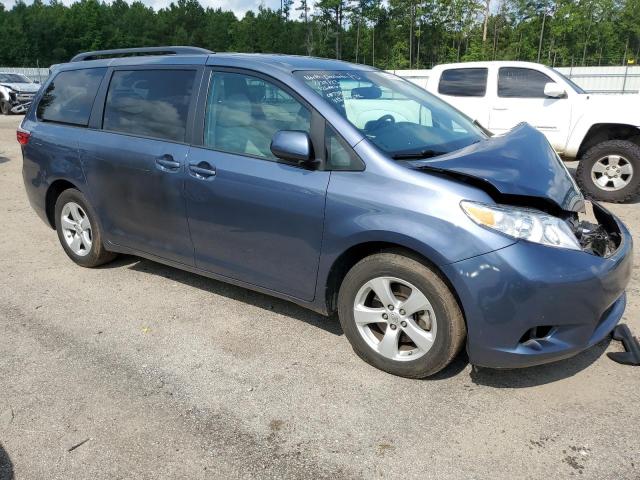 Photo 4 from auction – 2017 TOYOTA SIENNA LE with VIN 5TDKZ3DC5HS873272