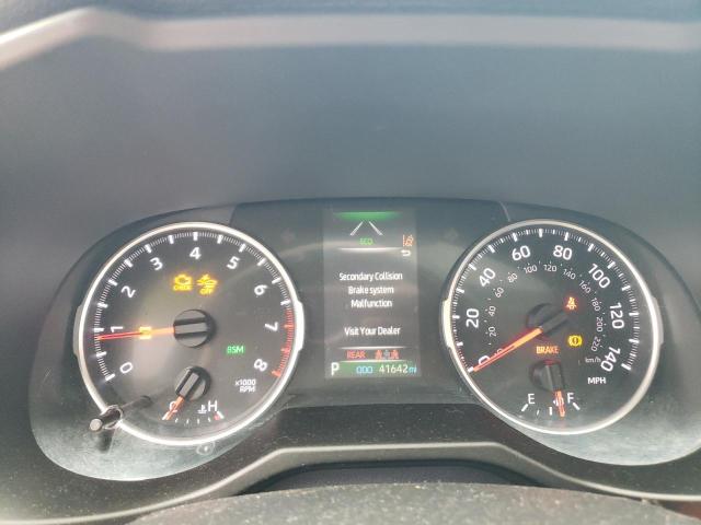 Photo 9 from auction – 2019 TOYOTA RAV4 XLE with VIN 2T3P1RFV2KC027090