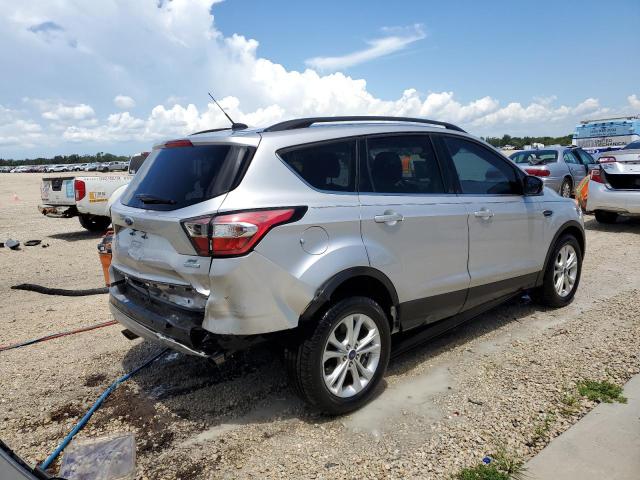 Photo 3 from auction – 2017 FORD ESCAPE SE with VIN 1FMCU0G9XHUB37033