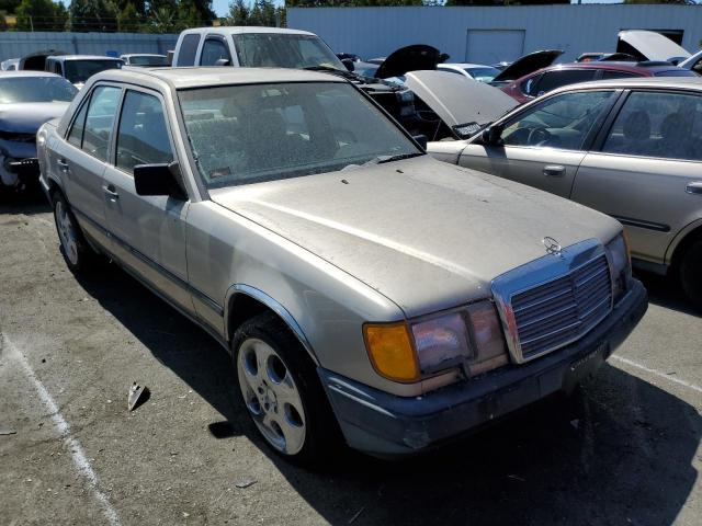 Photo 4 from auction – 1987 MERCEDES-BENZ 300 E with VIN WDBEA30D7HA445878