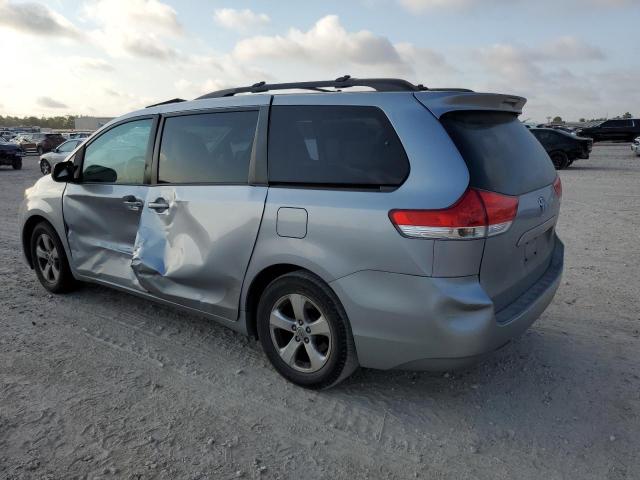 Photo 2 from auction – 2011 TOYOTA SIENNA LE with VIN 5TDKK3DC1BS112427