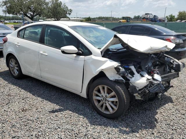 Photo 4 from auction – 2017 KIA FORTE LX with VIN 3KPFL4A79HE047812