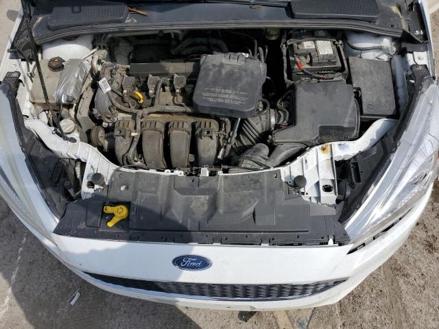 Снимка 11 от търг – 2016 FORD FOCUS SE с VIN 1FADP3K29GL284949