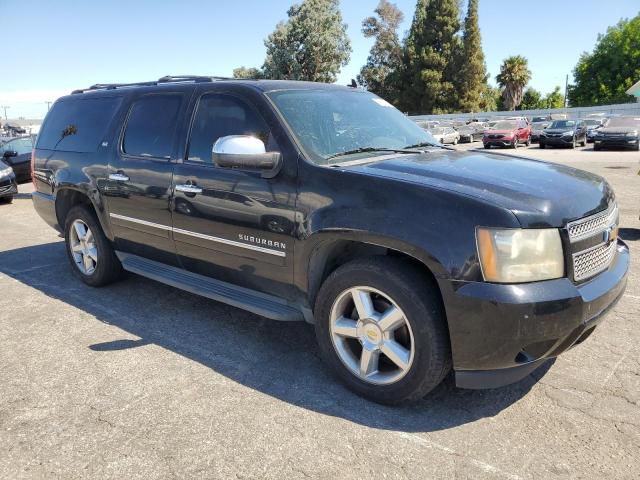 Photo 4 from auction – 2010 CHEVROLET SUBURBAN K with VIN 1GNUKKE33AR132328