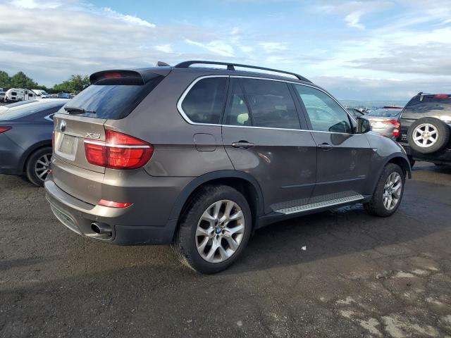Photo 3 from auction – 2013 BMW X5 XDRIVE3 with VIN 5UXZV4C55D0E07584