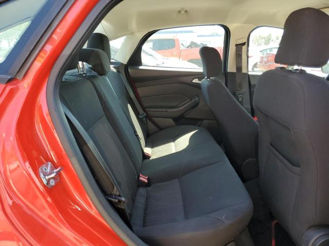 Photo 10 from auction – 2016 FORD FOCUS SE with VIN 1FADP3F21GL225811