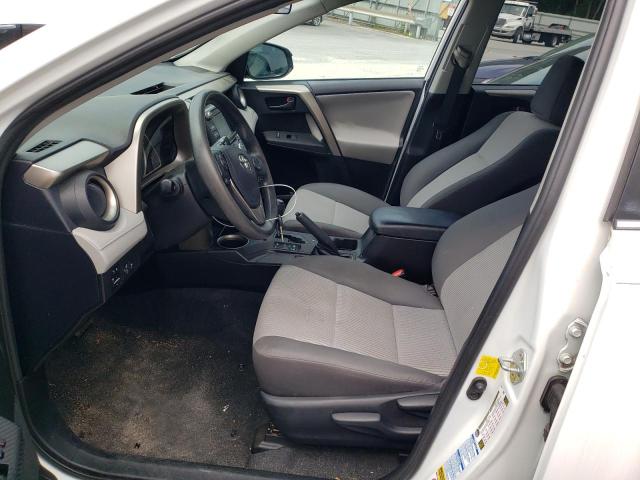 Photo 7 from auction – 2015 TOYOTA RAV4 LE with VIN 2T3BFREV4FW273012