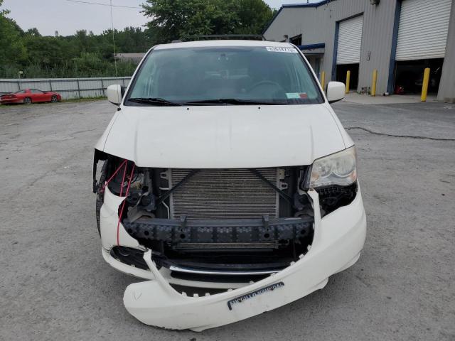 Photo 5 from auction – 2013 CHRYSLER TOWN & COU with VIN 2C4RC1BG6DR787613