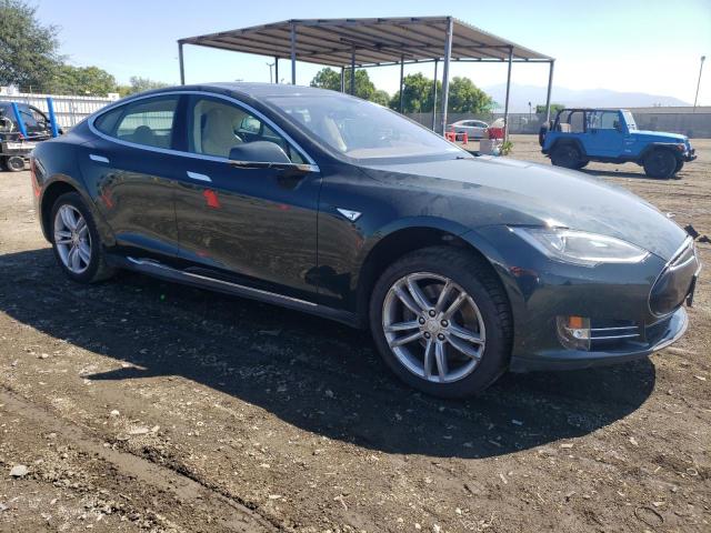 Photo 4 from auction – 2013 TESLA MODEL S with VIN 5YJSA1CN7DFP08126