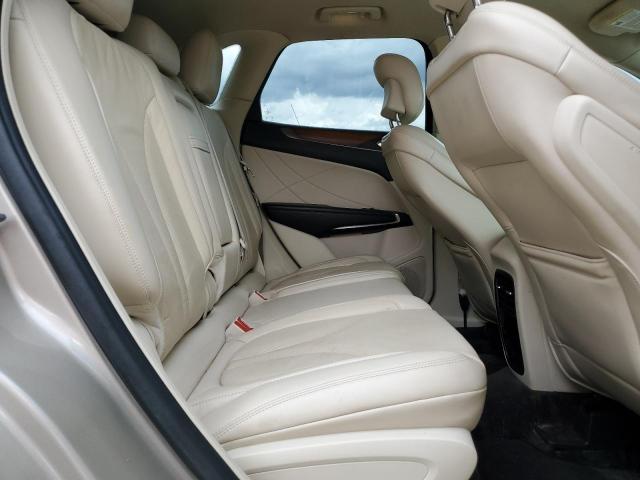 Фото 11 с аукциона – 2015 LINCOLN MKC с VIN 5LMCJ1A92FUJ45340