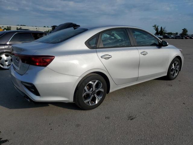 Photo 3 from auction – 2021 KIA FORTE FE with VIN 3KPF24AD7ME407145