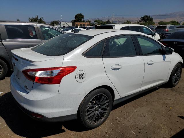 Photo 3 from auction – 2013 FORD FOCUS SE with VIN 1FADP3F27DL153489