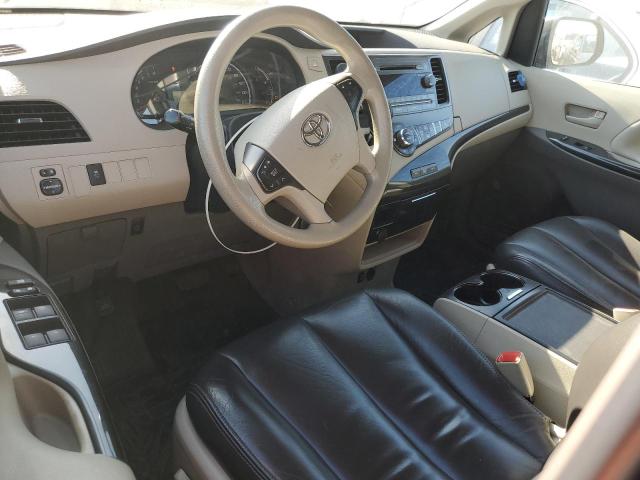 Photo 8 from auction – 2013 TOYOTA SIENNA LE with VIN 5TDKK3DC9DS327847
