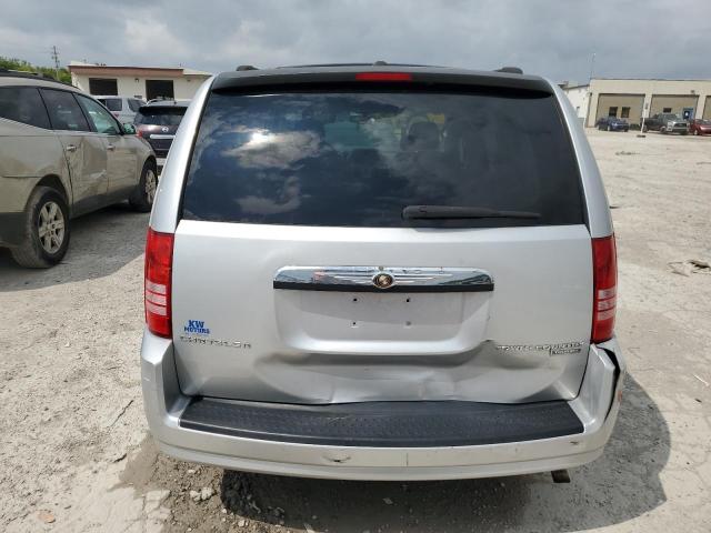 Photo 6 from auction – 2010 CHRYSLER TOWN & COU with VIN 2A4RR5D17AR198235