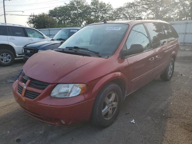 DODGE GRAND CARA 2005 with VIN 2D4GP44L75R369735 - Photo from auction