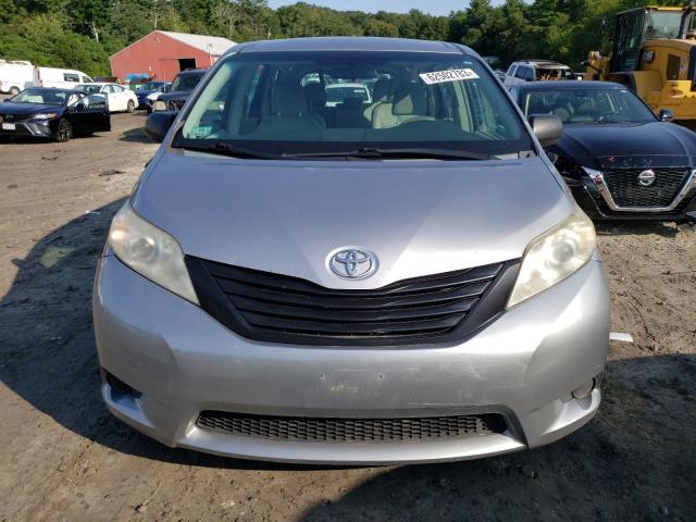 Photo 5 from auction – 2012 TOYOTA SIENNA BAS with VIN 5TDKA3DC4CS011404