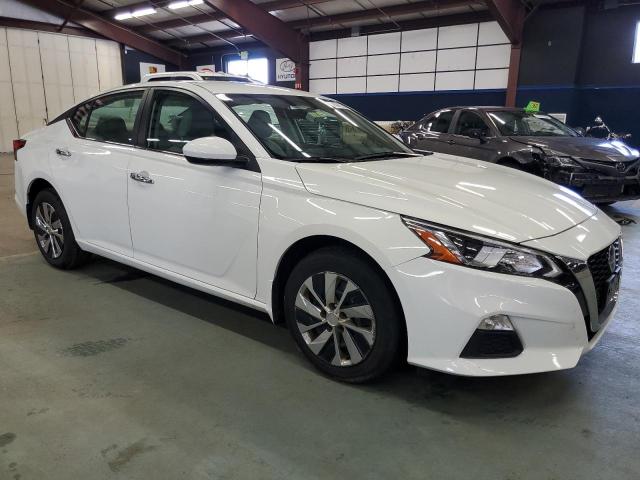 Photo 4 from auction – 2019 NISSAN ALTIMA S with VIN 1N4BL4BW9KC201900