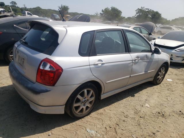 Photo 3 from auction – 2005 KIA SPECTRA5 with VIN KNAFE161X55149914
