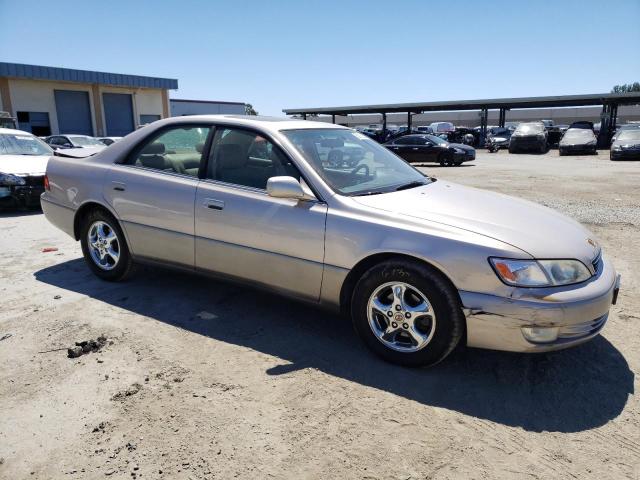 Photo 4 from auction – 1998 LEXUS ES 300 with VIN JT8BF28G3W5043892