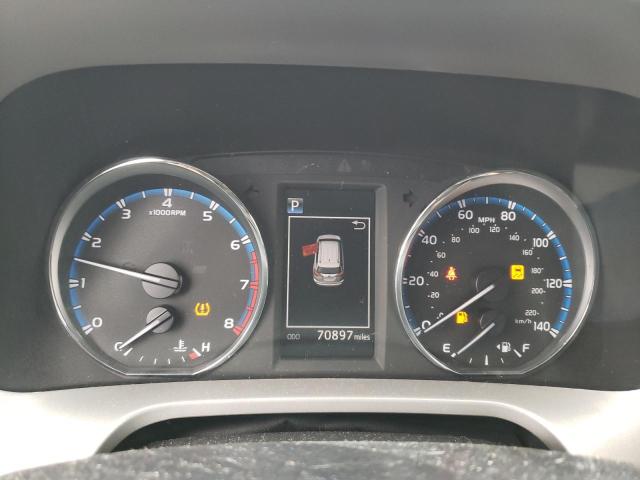 Photo 9 from auction – 2016 TOYOTA RAV4 XLE with VIN 2T3RFREV8GW481233