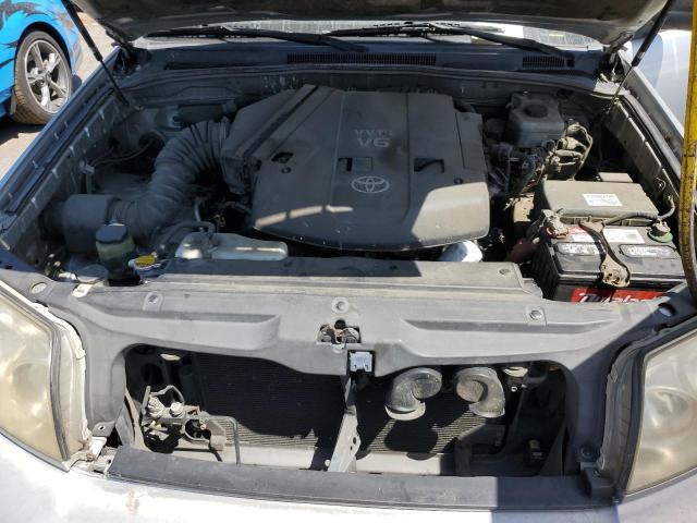 Photo 12 from auction – 2003 TOYOTA 4RUNNER SR with VIN JTEZU14R530017452