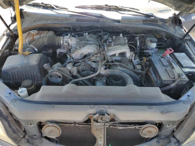 Photo 12 from auction – 2004 KIA SORENTO EX with VIN KNDJD733245333879